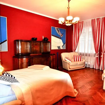 Fine Art Luxury In The Old Town Absolute Center Krakow