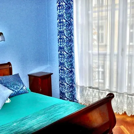 Fine Art Luxury In The Old Town Absolute Center *